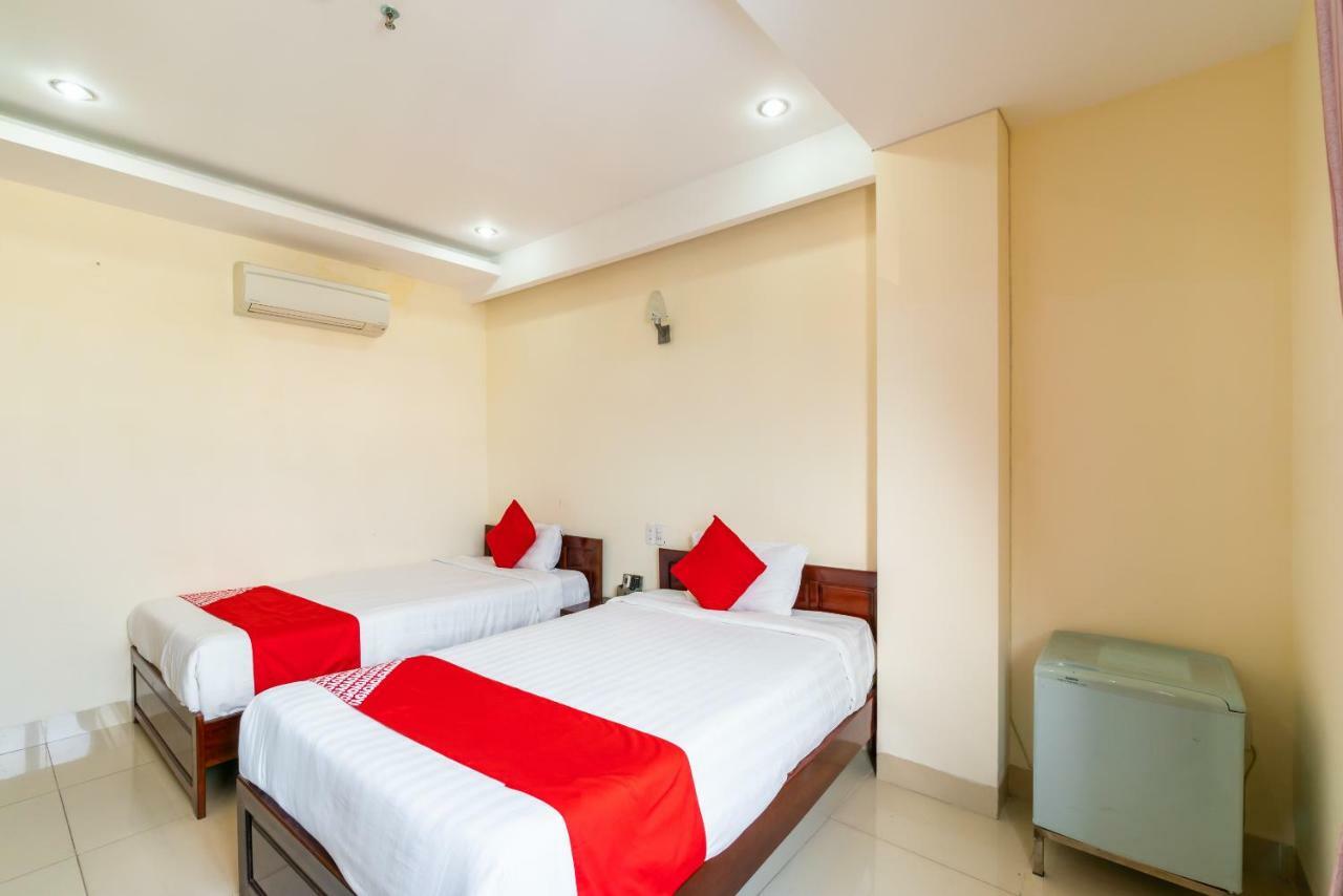 Oyo 375 Hoa Binh Hotel Đà Nẵng Exterior foto