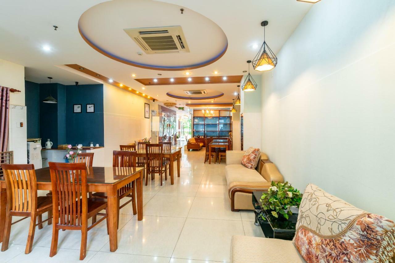 Oyo 375 Hoa Binh Hotel Đà Nẵng Exterior foto