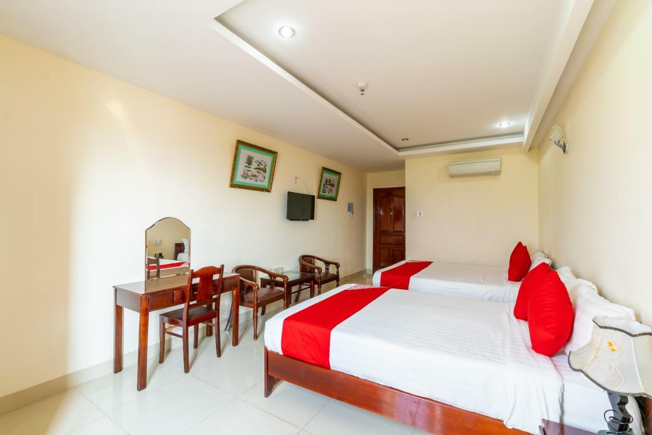 Oyo 375 Hoa Binh Hotel Đà Nẵng Exterior foto